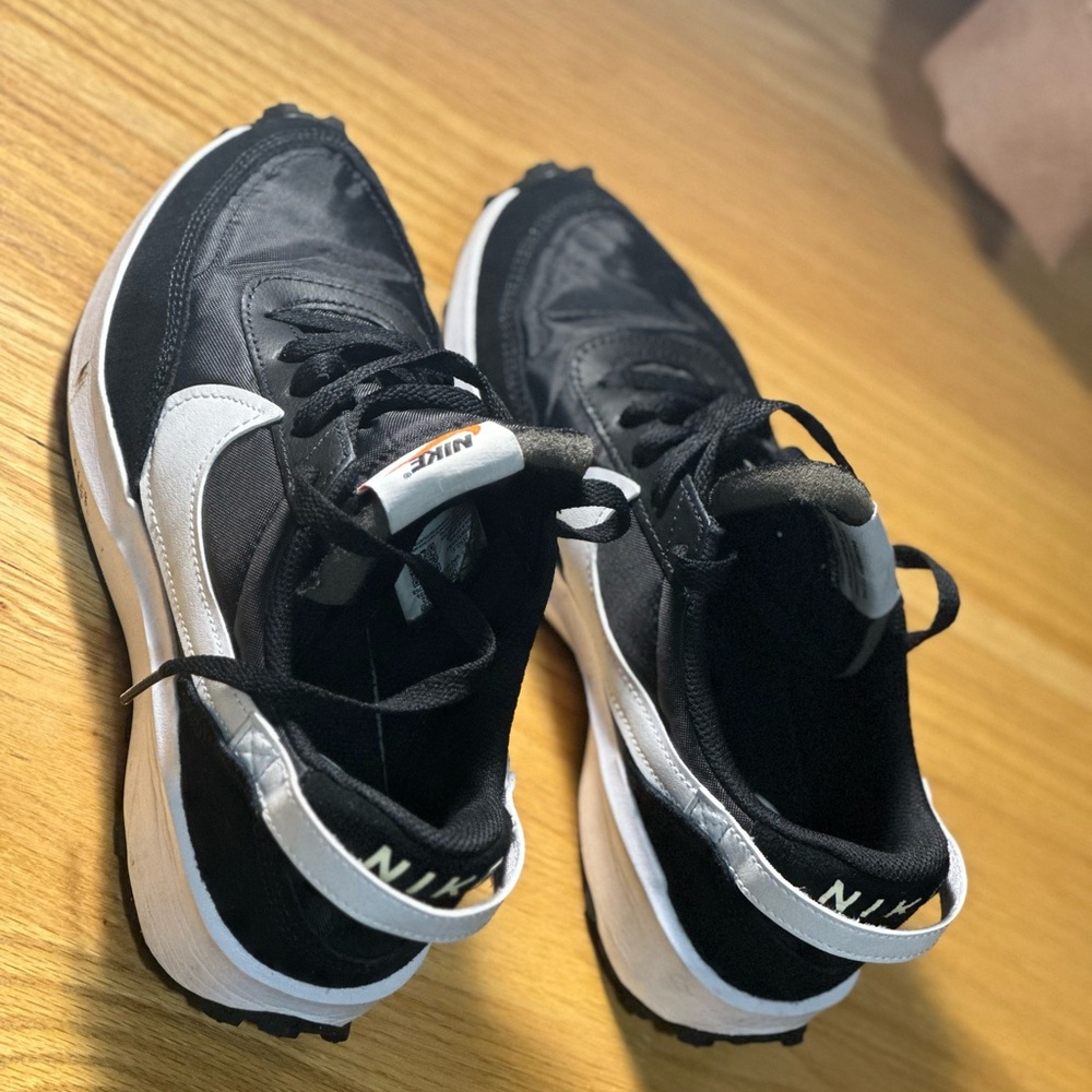 Nike Women’s Waffle Debut Shoes